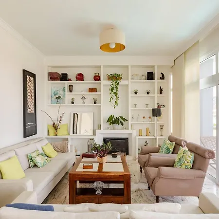 게스트하우스 Escape To Your Private Pool, Sea Views And Bbq