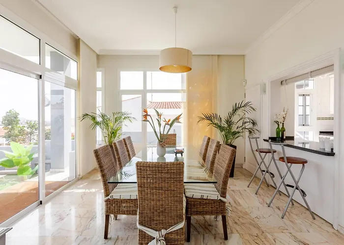 Escape To Your Private Pool, Sea Views And Bbq 게스트하우스