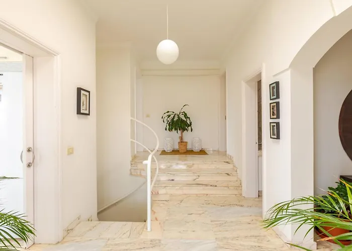 Escape To Your Private Pool, Sea Views And Bbq 라스팔마스